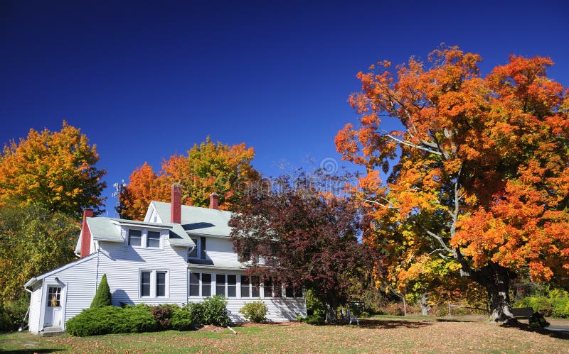 Colonial Farm house new england fall foliage stock photography Colonial Farm house new england fall foliage stock photography