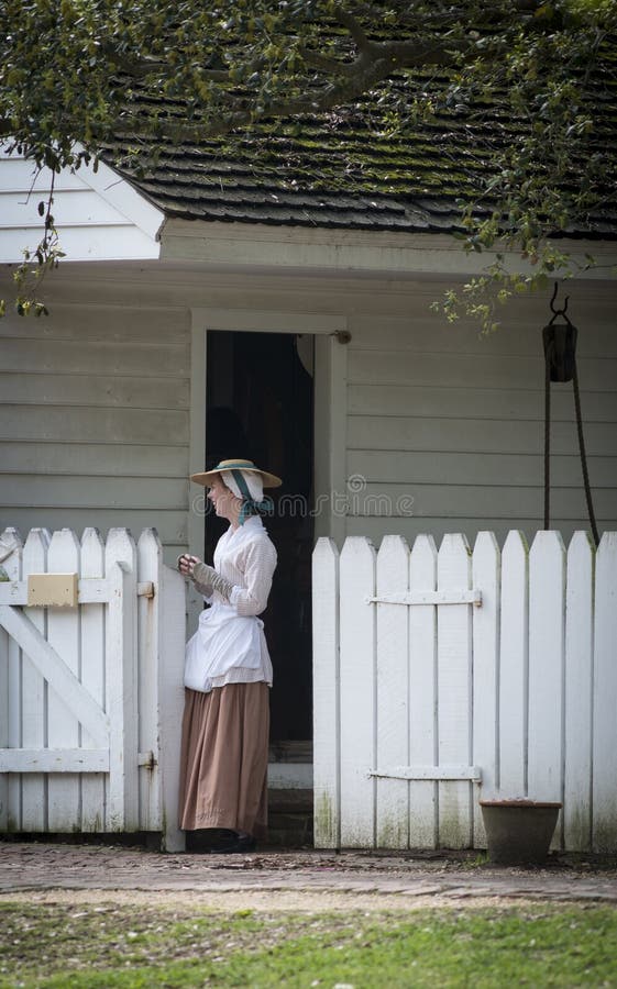Coloniale femminile Williamsburg, la Virginia di rievocazione