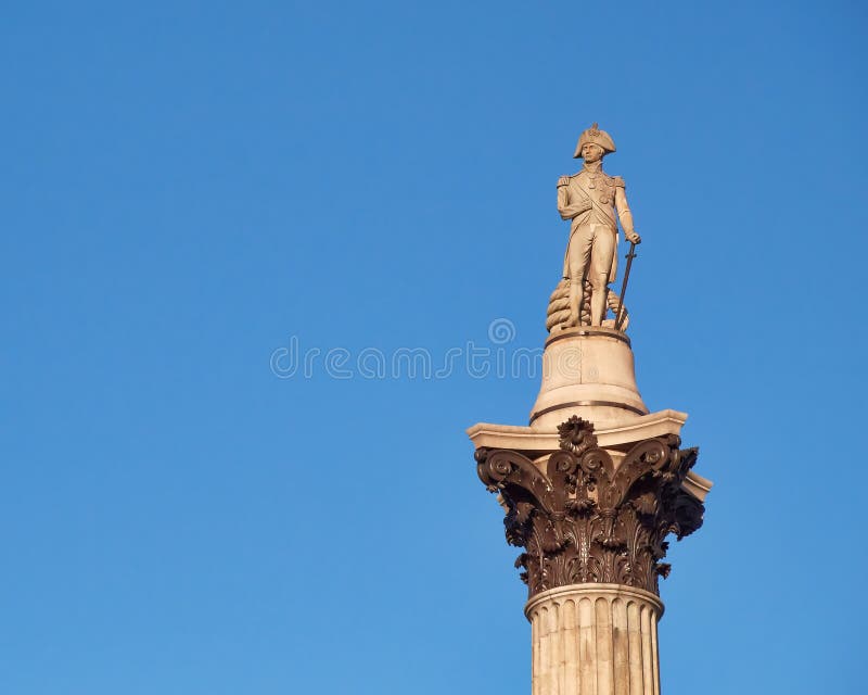 Colonna del ` s di Londra, Nelson nel quadrato di Trafalgar fotografia stock Colonna del ` s di Londra, Nelson nel quadrato di Trafalgar fotografia stock
