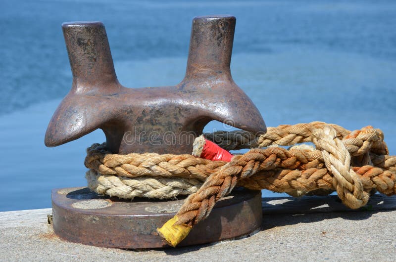 Bitta Nautica 4 Pollici In Acciaio Inox Barca Ormeggio Dock Deck Corda Cleat Nautica Accessori Barche