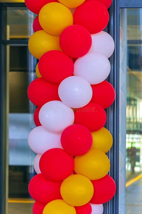 Décoration De Fête En Spirale De Tourbillon De Ballons En Latex