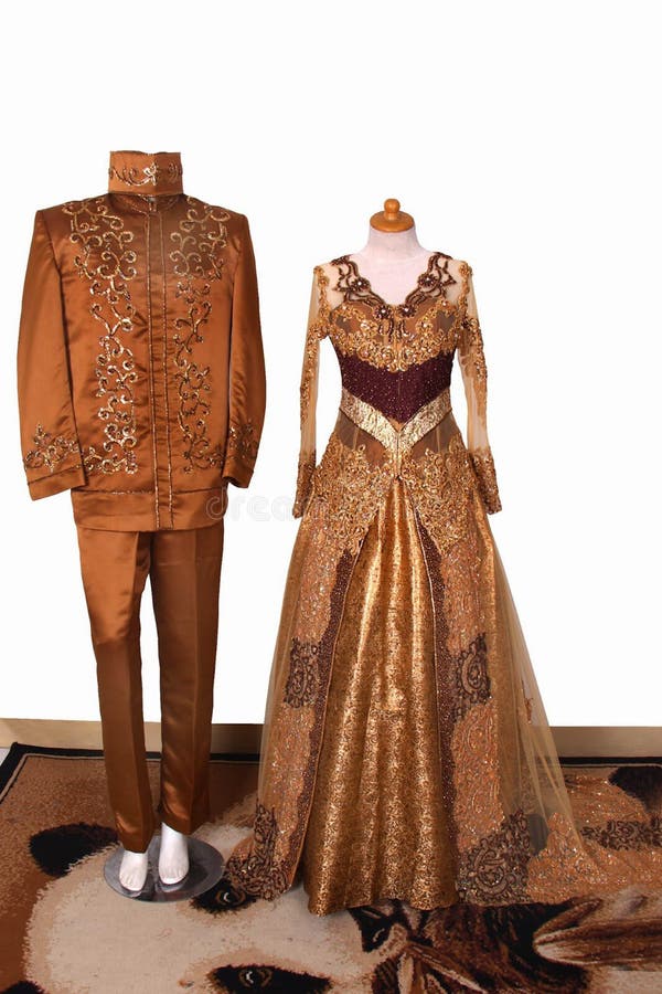 Color del oro del vestido de boda y musulmanes del diseño de Brown imagen de archivo libre de regalías Color del oro del vestido de boda y musulmanes del diseño de Brown imagen de archivo libre de regalías