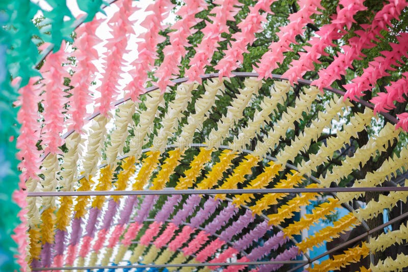 Color? enroulez la saison d'?t? de jouet venteuse D?coration en parc photo stock Color? enroulez la saison d'?t? de jouet venteuse D?coration en parc photo stock