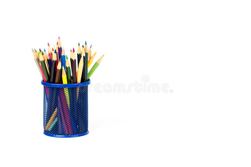 Colora lápis em uma caixa de lápis no fundo branco imagens de stock Colora lápis em uma caixa de lápis no fundo branco imagens de stock