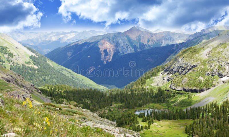 Colorado-Gebirgstal-Landschaft