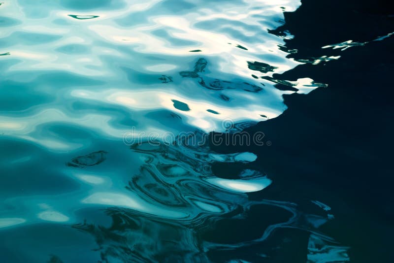 Colorful dark water wave and reflection, soft focus and blur. Colorful dark water wave and reflection, soft focus royalty free stock images Colorful dark water wave and reflection, soft focus and blur. Colorful dark water wave and reflection, soft focus royalty free stock images