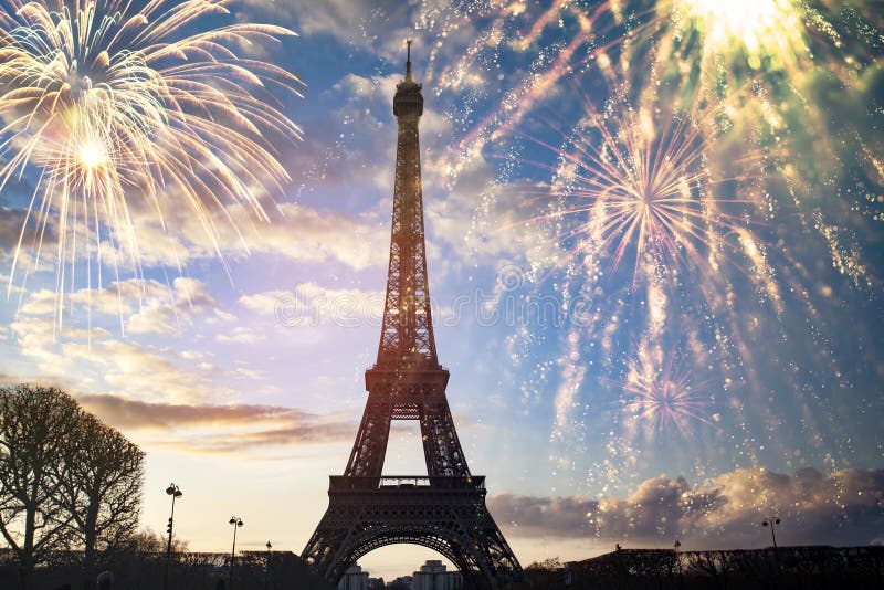 343 Eiffel Tower Fireworks New Year Paris Stock Photos - Free & Royalty ...