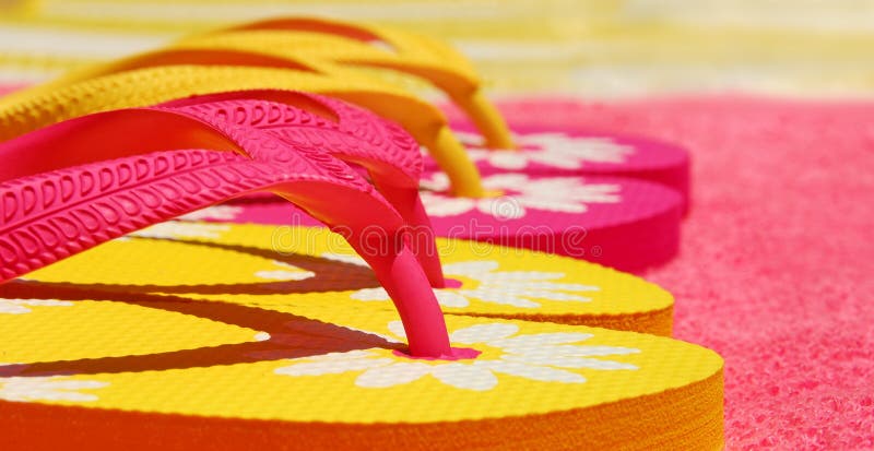 salmon colored flip flops