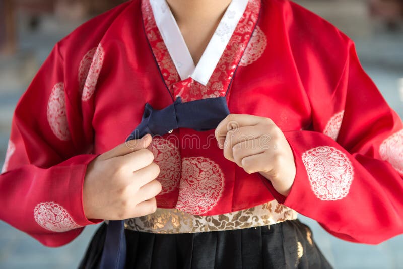 Korean Modern Hanbok - Korean Traditional Dress | Facebook-vachngandaiphat.com.vn