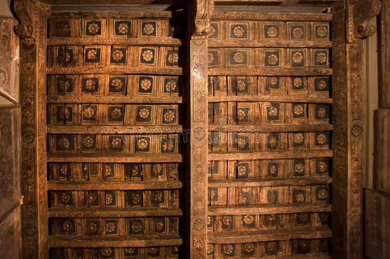 Colorful patterns on wooden ceiling of 15th century monastery of Dominicans in Italy stock photography Colorful patterns on wooden ceiling of 15th century monastery of Dominicans in Italy stock photography