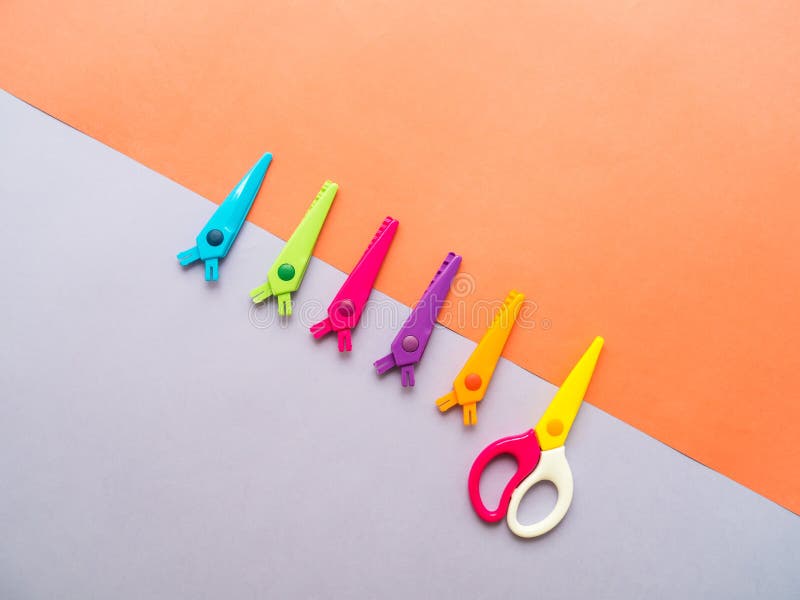 BestUBuy Zig zag Craft Scissor with 4 small Punch Scissors -  PaperScissor