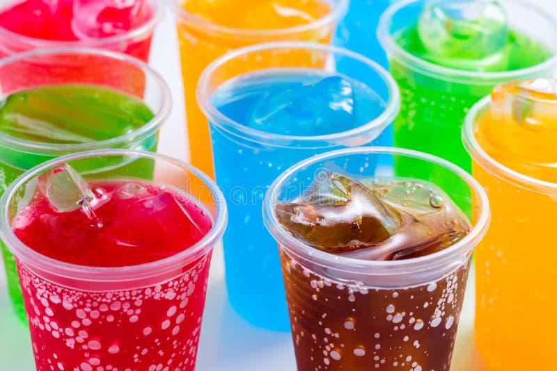 https://thumbs.dreamstime.com/b/colorful-soft-drinks-closeup-ice-cube-plastic-cups-many-kinds-color-sweet-cold-176595766.jpg