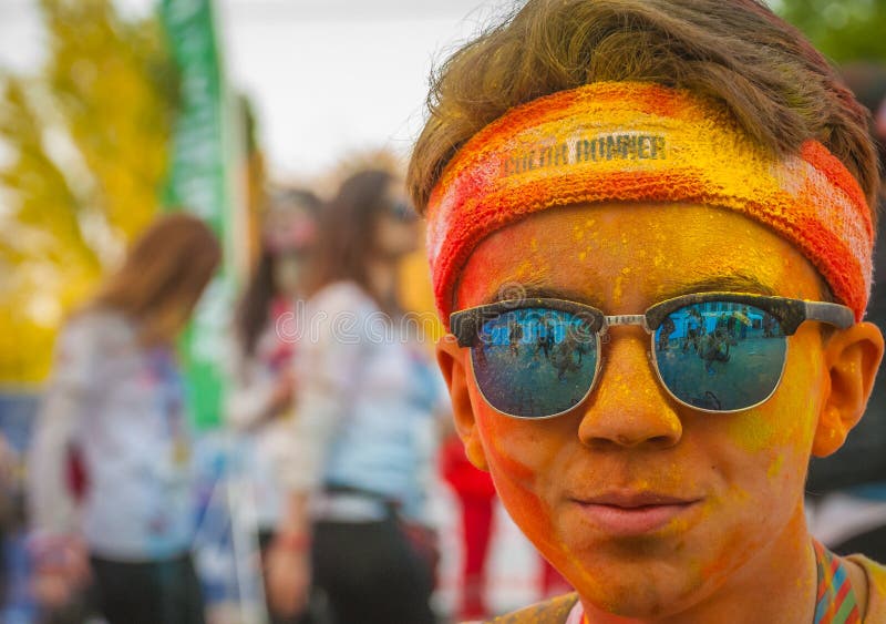 People with Colored Powder at Color Run Bucharest Editorial Stock Photo -  Image of dyed, colorful: 40157198