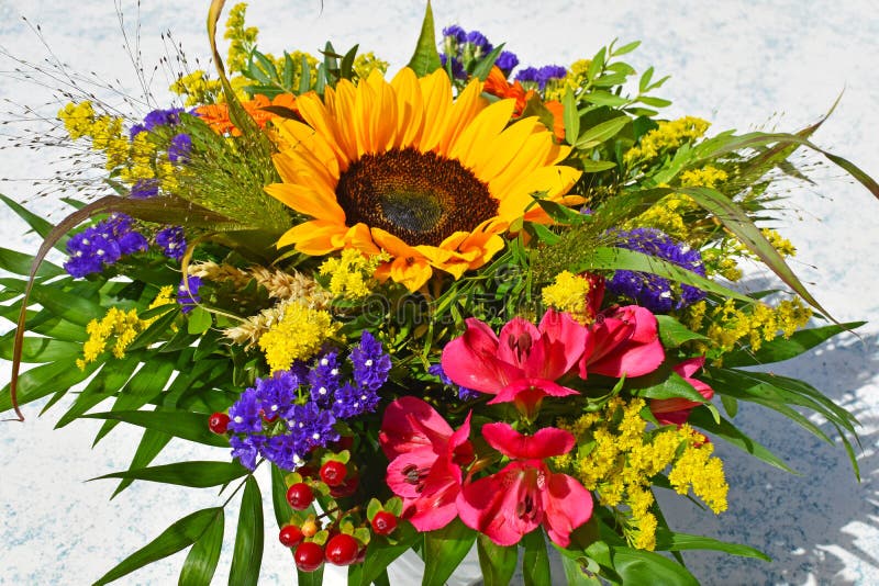 Sommerblumenstrauß Bilder: Bring the Beauty of Summer Indoors!