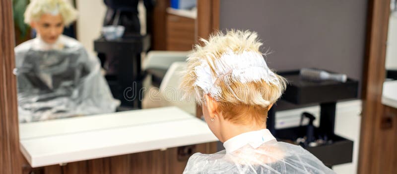 9. The Process of Coloring Blonde Virgin Hair in a Salon - wide 3