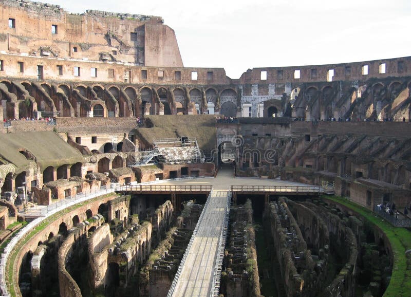 Colosseum romano interior Roma