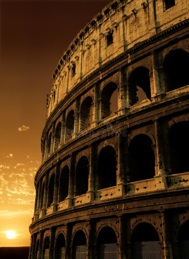 Colosseum Sonnenaufgang lizenzfreies stockbild Colosseum Sonnenaufgang lizenzfreies stockbild