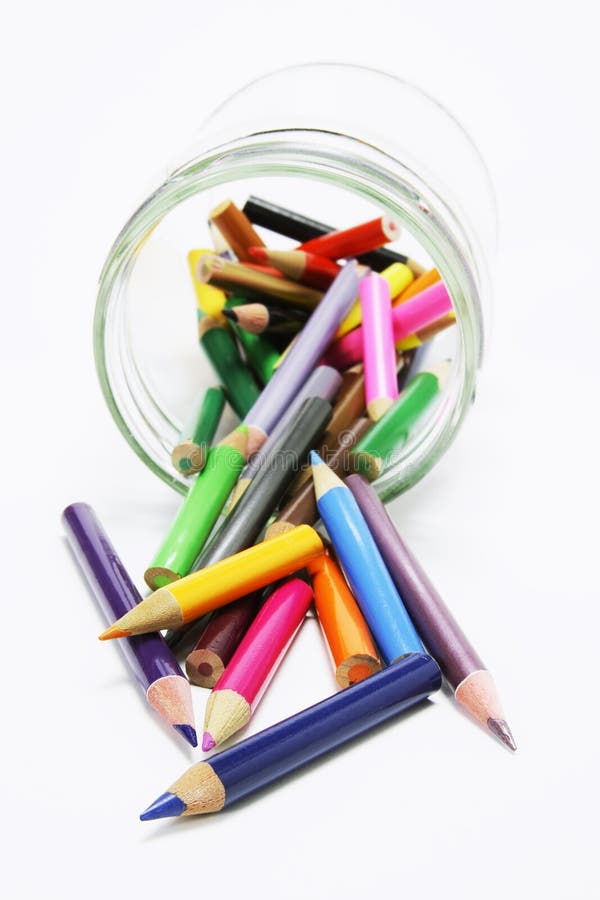 Creioane colorate în borcan de sticlă royalty free stock images