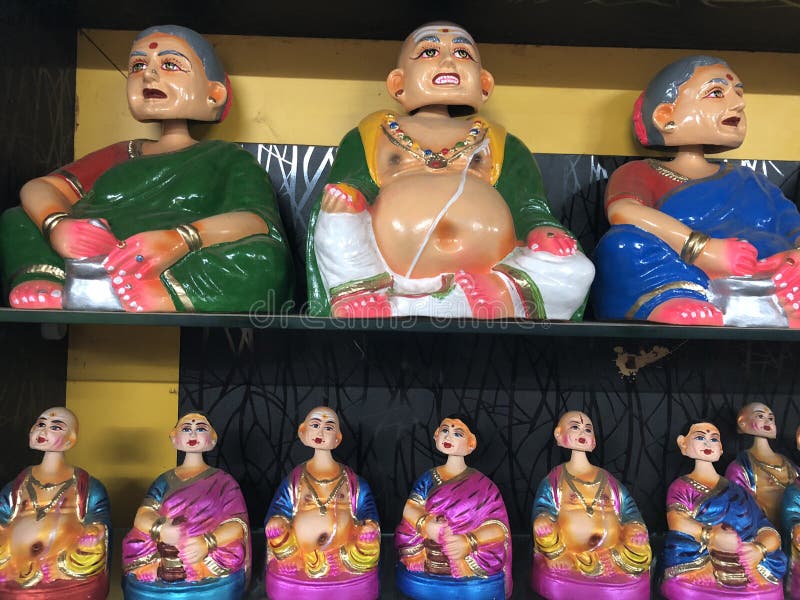 head shaking doll