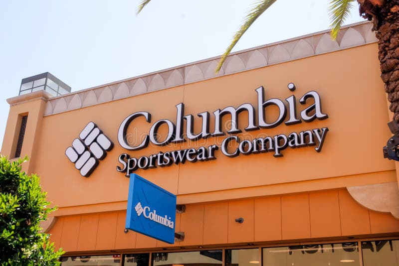 151 Columbia Sportswear Stock Photos - Free & Royalty-Free Stock Photos  from Dreamstime