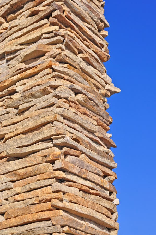 Column from a facing stone