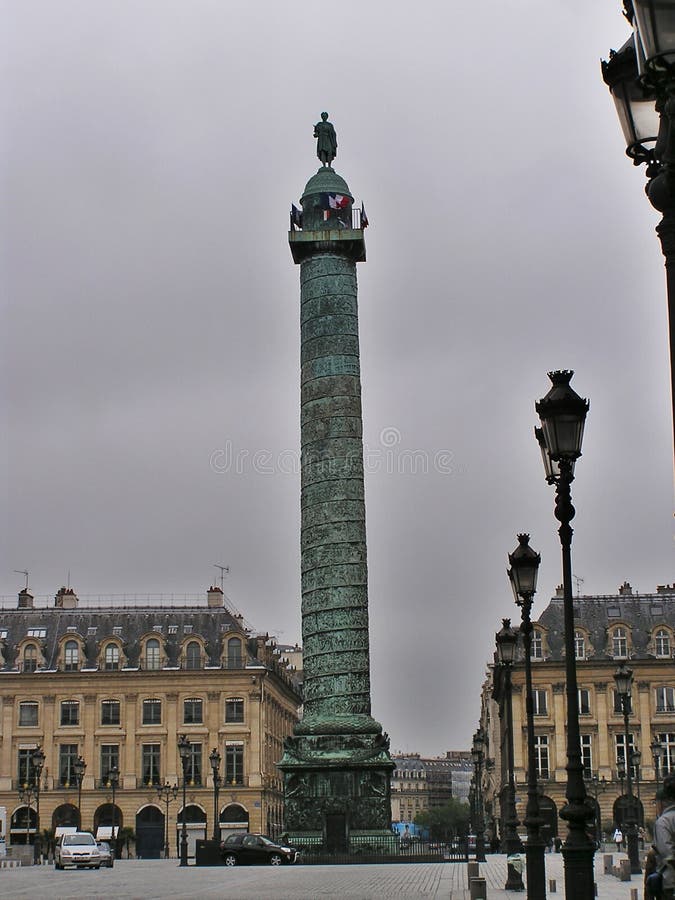 Coluna do lugar Vendome fotografia de stock royalty free Coluna do lugar Vendome fotografia de stock royalty free