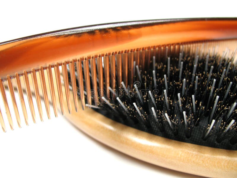 Comb and brush close-up