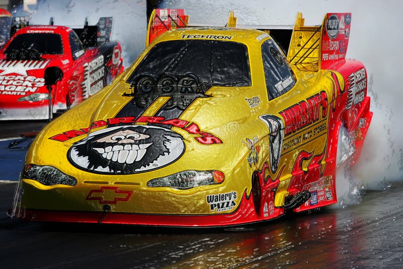 Combustível Dragsters da parte superior de NHRA foto de stock Combustível Dragsters da parte superior de NHRA foto de stock