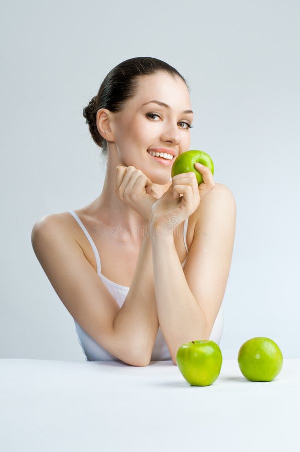 Comer alimentos saudáveis imagens de stock royalty free