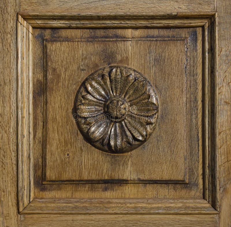 Comitato di legno decorato fotografia stock libera da diritti Comitato di legno decorato fotografia stock libera da diritti