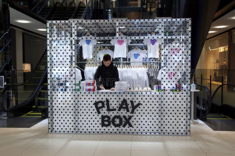 PLAY COMME Des GARCONS Installation Headquarter Mexico Hypebeast ...