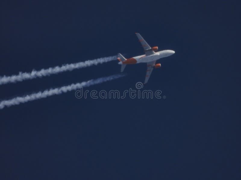 Commercial Aircraft Flying in the Blue Sky Stock Photo - Image of fedex,  flight: 173959632