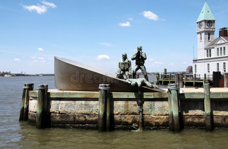 Commerciante americano Mariners Memorial immagini stock libere da diritti Commerciante americano Mariners Memorial immagini stock libere da diritti