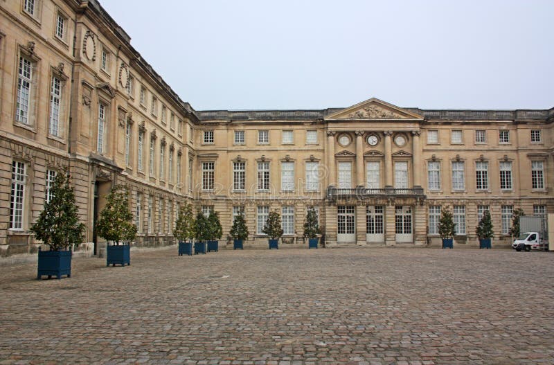 Compiegnewoonplaats - het paleis van Franse koningen royalty-vrije stock fotografie Compiegnewoonplaats - het paleis van Franse koningen royalty-vrije stock fotografie