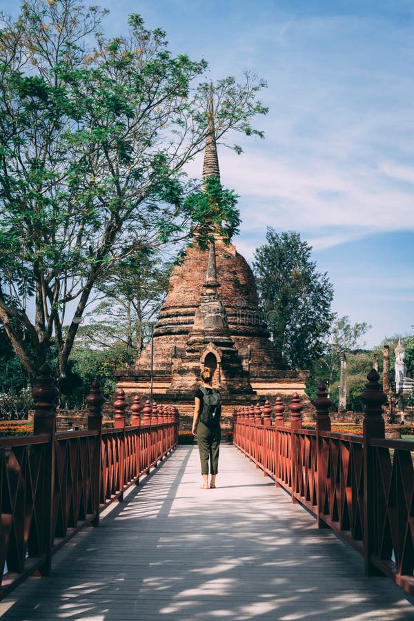 Complejo del templo en Sukhothai, Tailandia Parque histórico hermoso en el medio de Tailandia fotos de archivo libres de regalías Complejo del templo en Sukhothai, Tailandia Parque histórico hermoso en el medio de Tailandia fotos de archivo libres de regalías