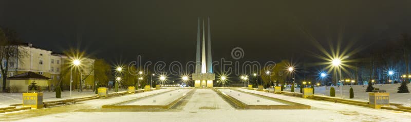 ` Complesso commemorativo delle baionette del ` tre a Vitebsk fotografia stock libera da diritti ` Complesso commemorativo delle baionette del ` tre a Vitebsk fotografia stock libera da diritti