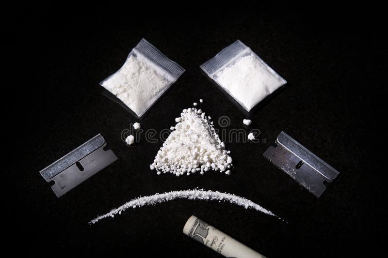 Composición de la cocaína, de la maquinilla de afeitar y de la cuenta rodada, mA foto de archivo Composición de la cocaína, de la maquinilla de afeitar y de la cuenta rodada, mA foto de archivo