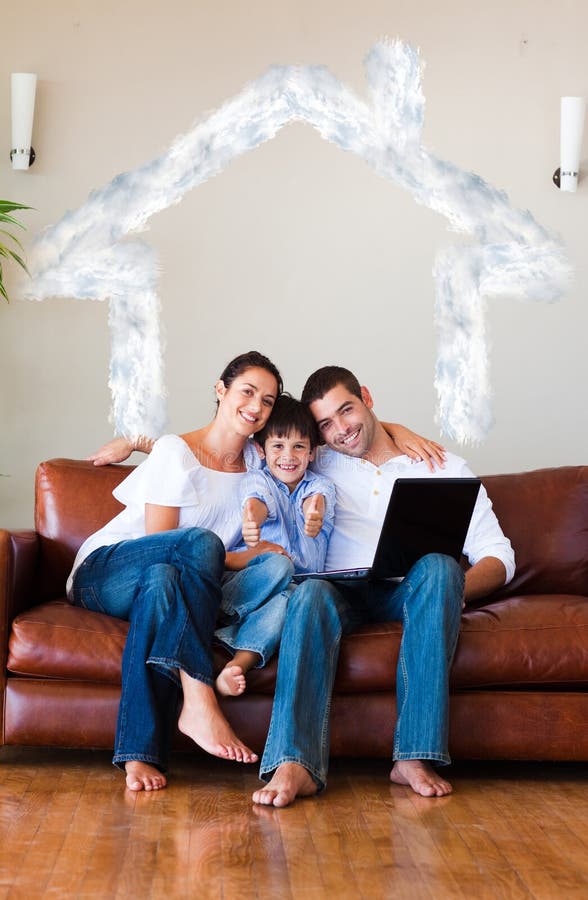 Composite image of family using a laptop with thumbs up and copyspace royalty free illustration Composite image of family using a laptop with thumbs up and copyspace royalty free illustration