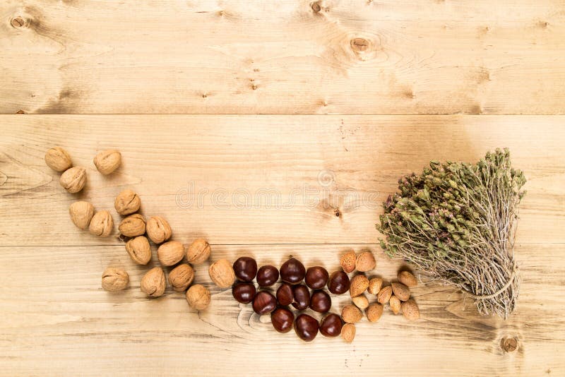 Composizione dei frutti di autunno immagini stock Composizione dei frutti di autunno immagini stock