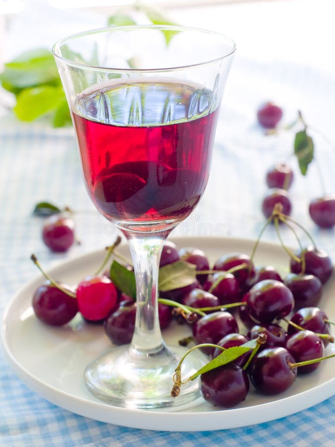 Compote de cerise photographie stock libre de droits Compote de cerise photographie stock libre de droits