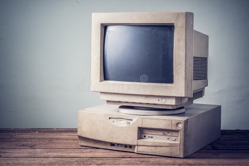 Computador velho, vintage imagens de stock royalty free Computador velho, vintage imagens de stock royalty free