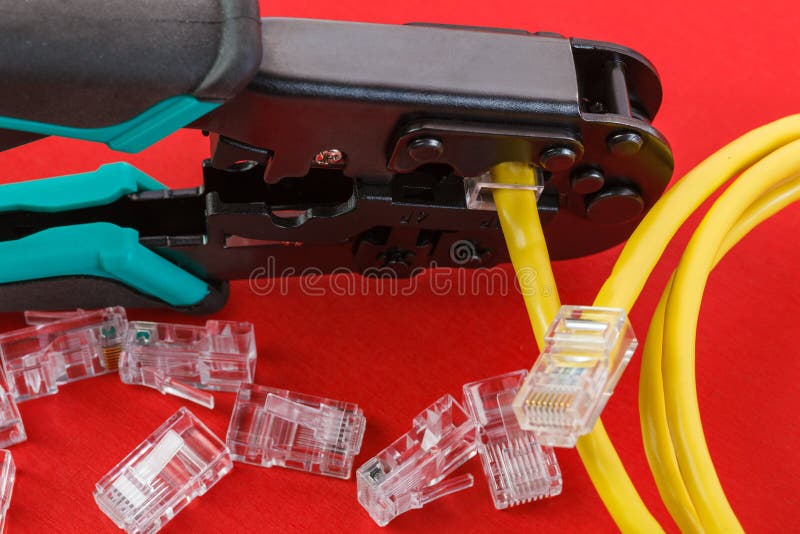 Crimper, Connectors ,rj45 and Cable for Build and Repair Lan