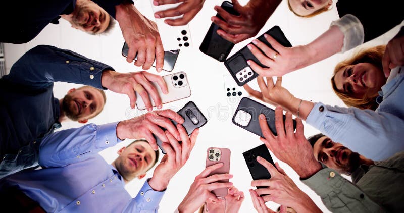 Comunicação Social Online fotos de stock