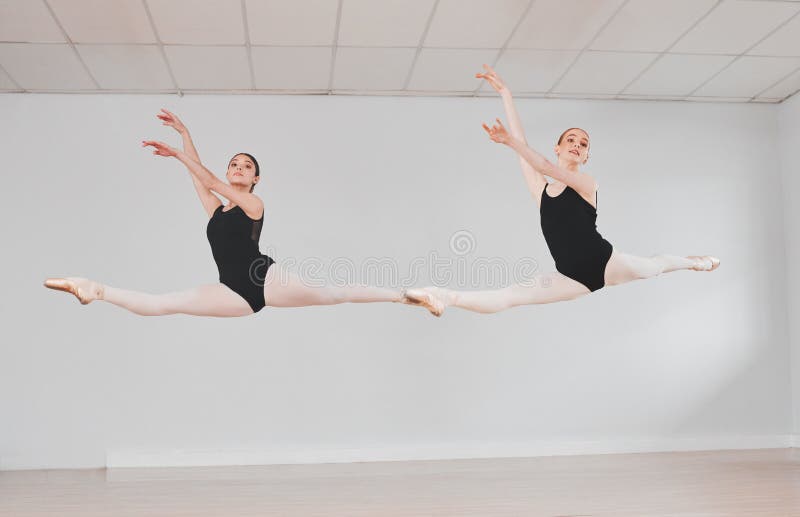 Artista Silueta Danza Contemporánea Practicando Una Rutina Baile