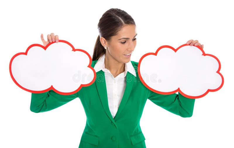 Conceito da decisão: Mulher de negócios isolada que guarda dois sinais para p imagem de stock Conceito da decisão: Mulher de negócios isolada que guarda dois sinais para p imagem de stock
