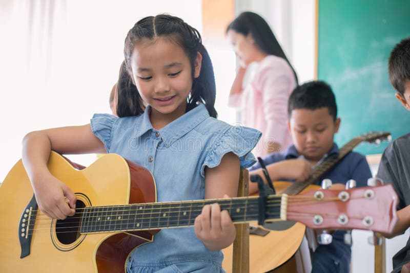 Conceito de educação musical fotos de stock royalty free