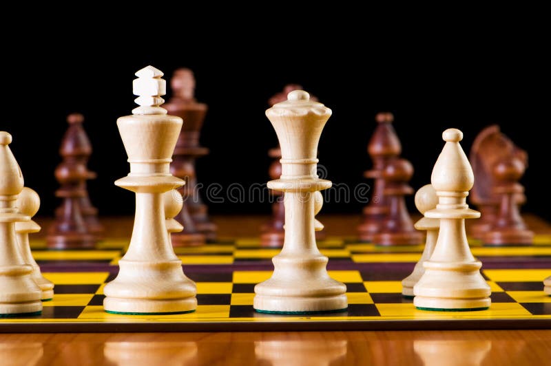 Conceito da xadrez com partes imagem de stock