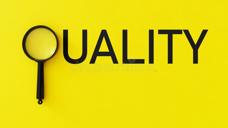 Conceito de controlo de qualidade. Qualidade do texto com um amplificador em vez da letra q imagem de stock royalty free