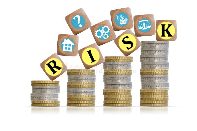 Conceito do investimento de risco com colunas das moedas imagem de stock royalty free Conceito do investimento de risco com colunas das moedas imagem de stock royalty free