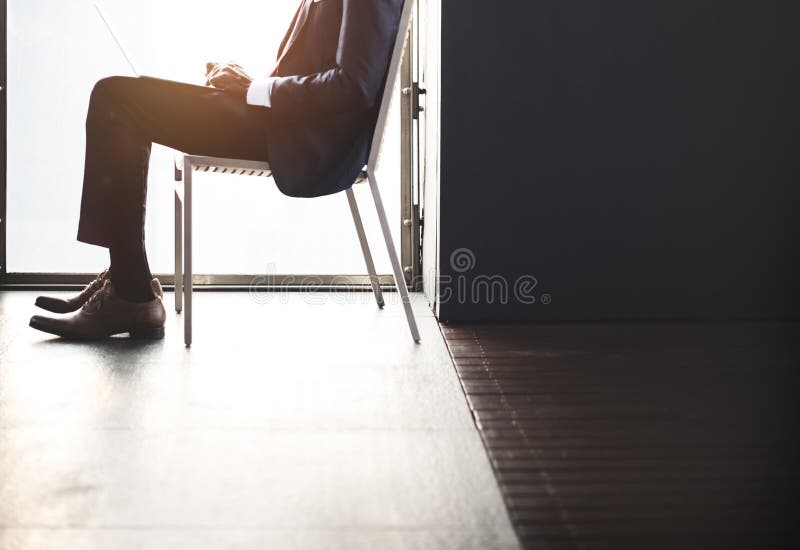 Concept d'Online Working Office d'homme d'affaires images libres de droits Concept d'Online Working Office d'homme d'affaires images libres de droits